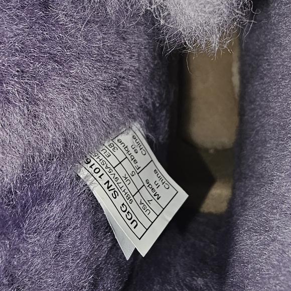 UGG Bailey Bow - Picture 9 of 9